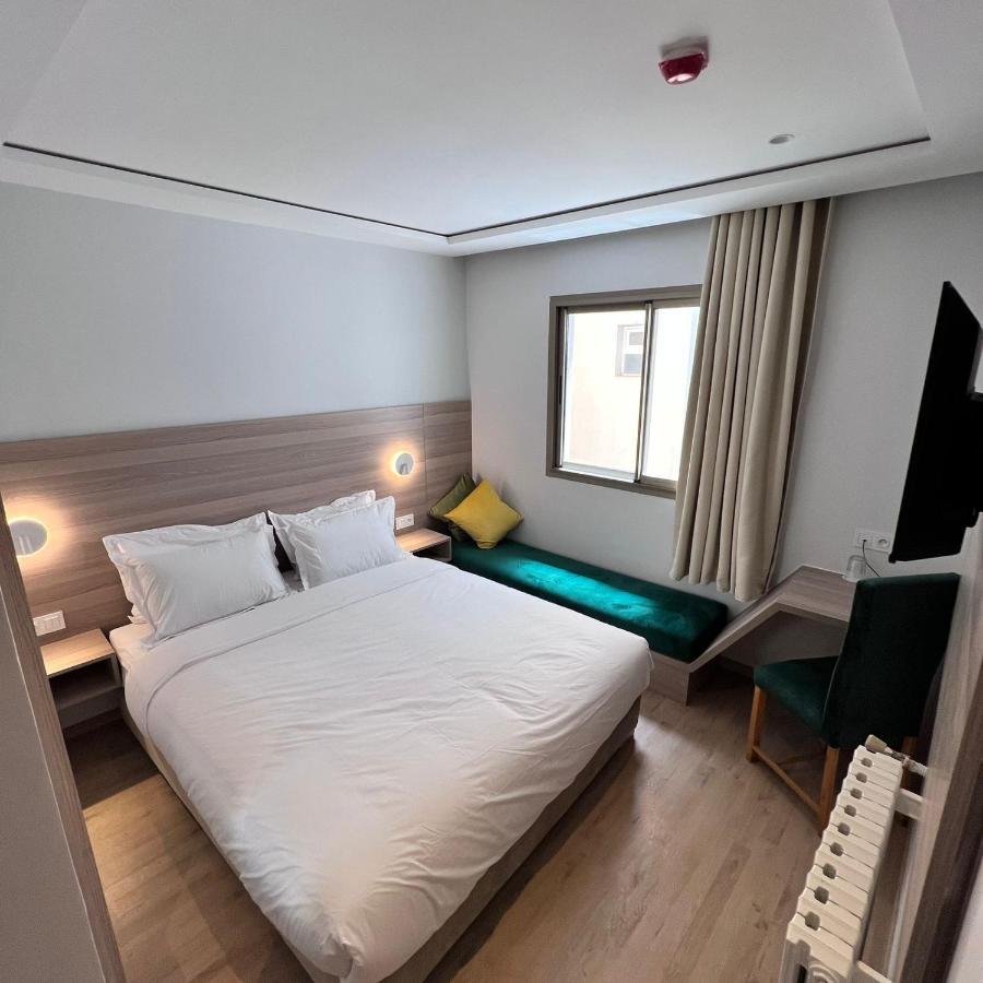 Fajr Hotel Udžda Exteriér fotografie