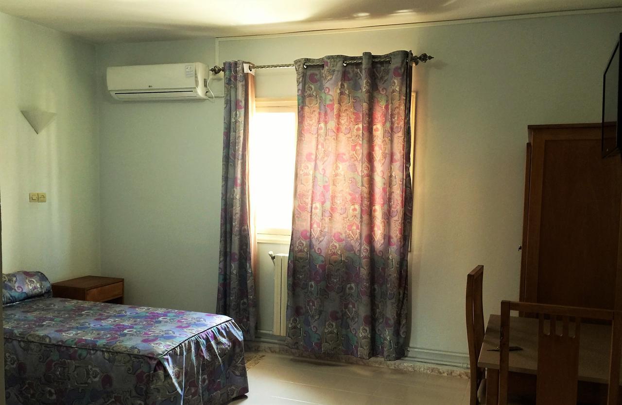 Fajr Hotel Udžda Exteriér fotografie